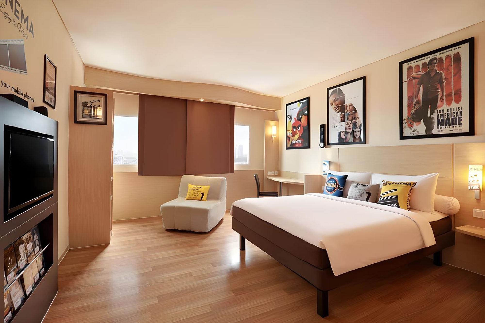 Ibis Jakarta Harmoni Jacarta Exterior foto